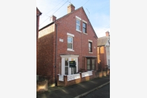 33,  Tankerville Street, Cherry Orchard, Shrewsbury, SY2 5DJ