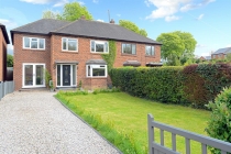 33 Richmond Drive, Copthorne, Shrewsbury, Shropshire, SY3 8TN