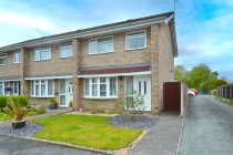 34 The Parks, Sundorne Grove, Shrewsbury, Shropshire, SY1 4TJ