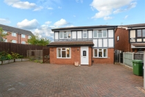 32 Lingen Close, New Park Farm, Castlefields, Shrewsbury, Shropshire, SY1 2UN