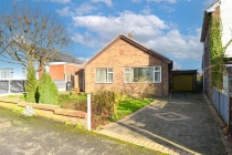4 Hollies Drive, Bayston Hill, Shrewsbury, Shropshire, SY3 0NN